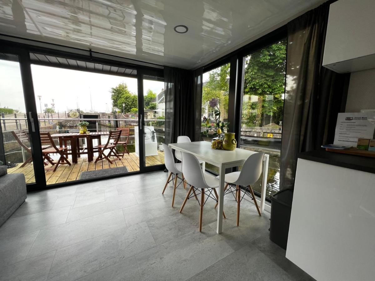 New Houseboat 2 Bedrooms Zwartsluis Exterior foto