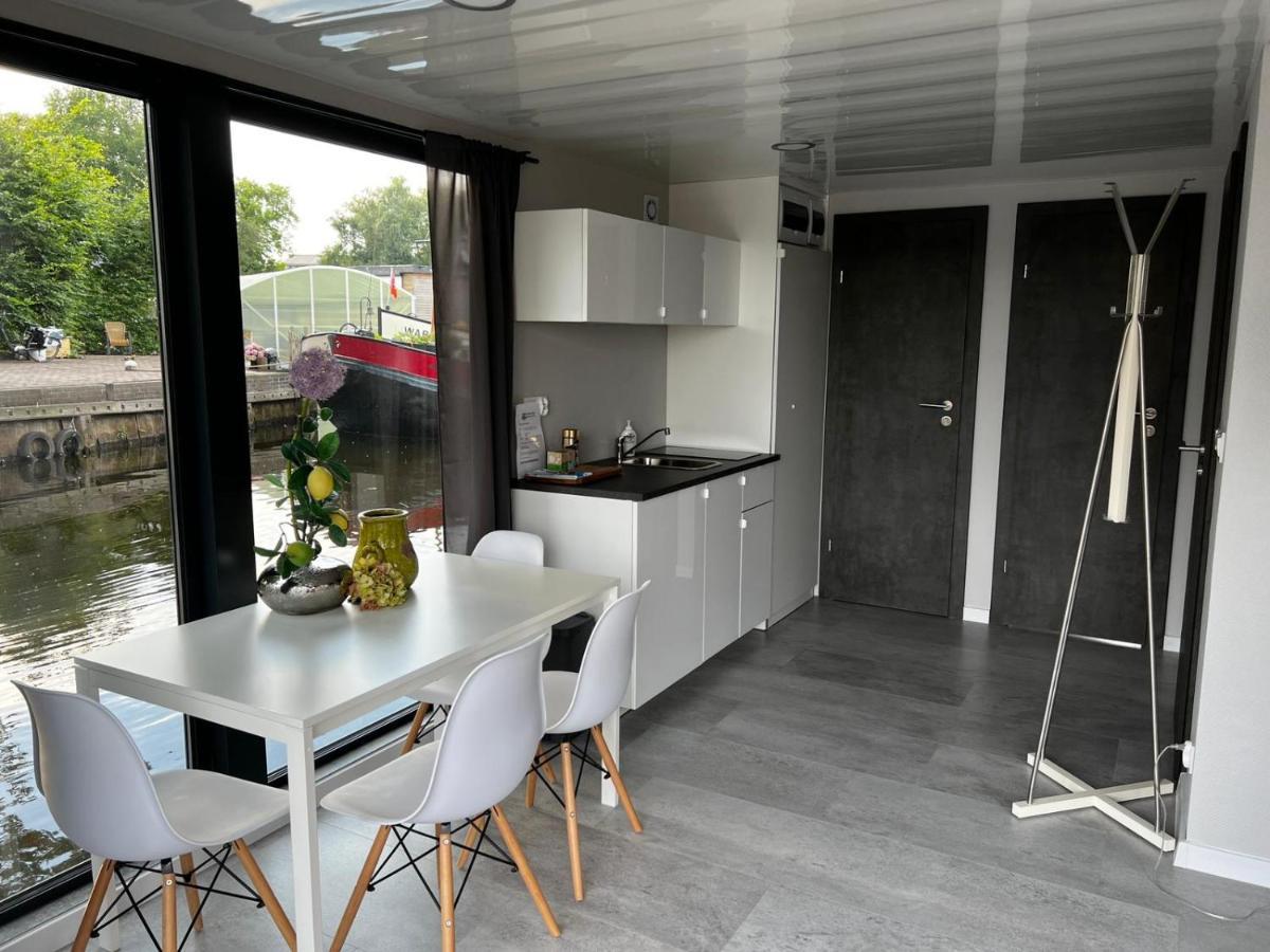 New Houseboat 2 Bedrooms Zwartsluis Exterior foto