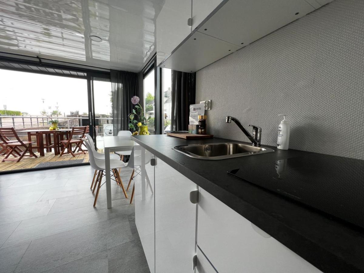 New Houseboat 2 Bedrooms Zwartsluis Exterior foto